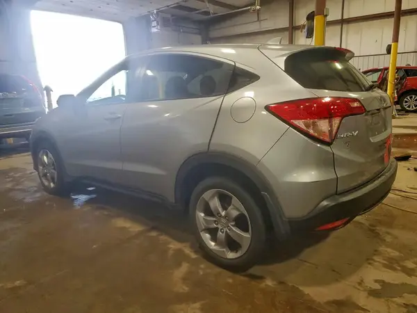 3CZRU6H31JG711517 2018 HONDA HR-V - Image 2