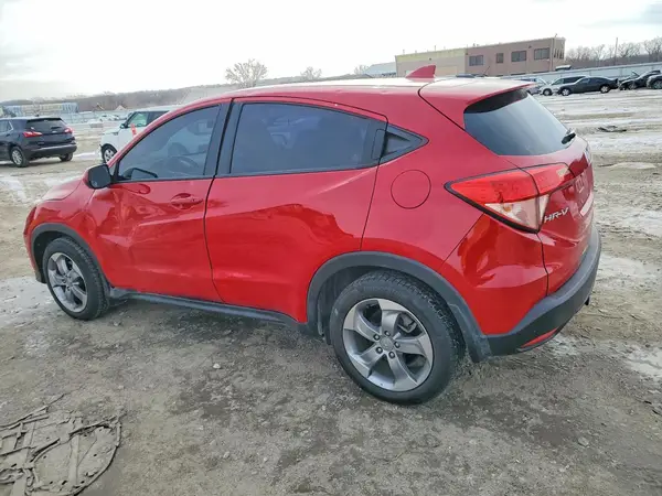 3CZRU6H31JG715471 2018 HONDA HR-V - Image 2