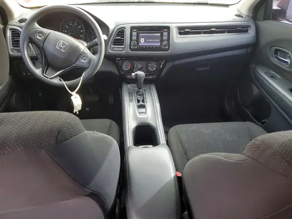 3CZRU6H31JG715471 2018 HONDA HR-V - Image 8