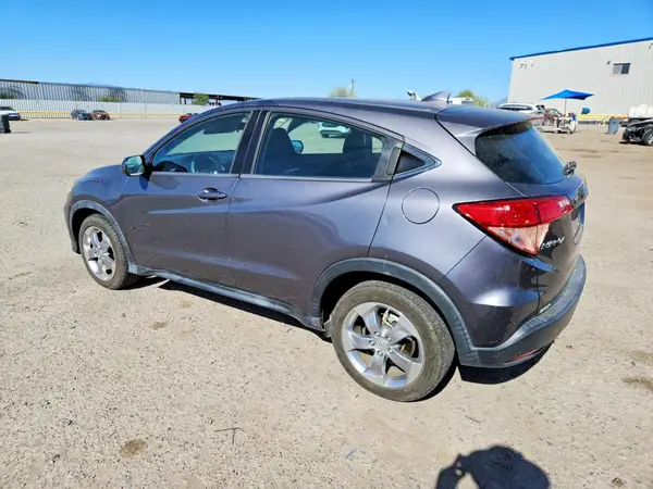 3CZRU6H31JG719052 2018 HONDA HR-V - Image 2
