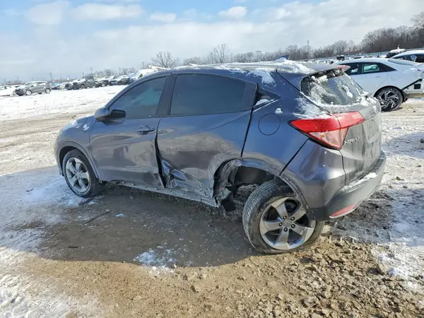 3CZRU6H31JG728379 2018 HONDA HR-V - Image 2