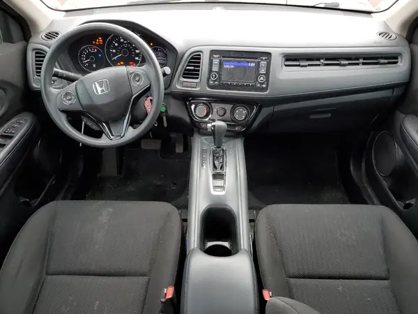 3CZRU6H31JG729015 2018 HONDA HR-V - Image 8
