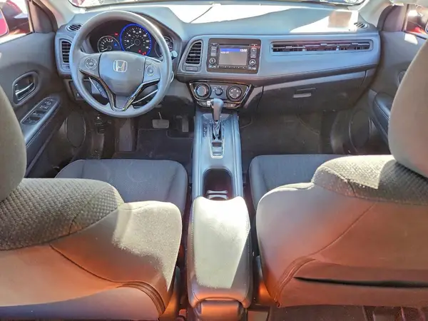 3CZRU6H31JM701698 2018 HONDA HR-V - Image 8