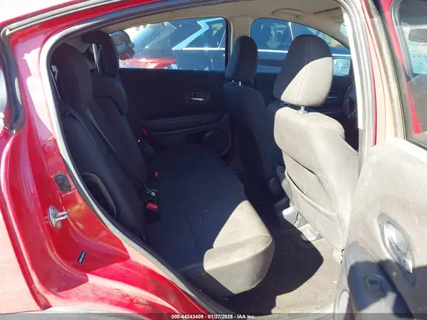 3CZRU6H31JM701703 2018 HONDA HR-V - Image 8