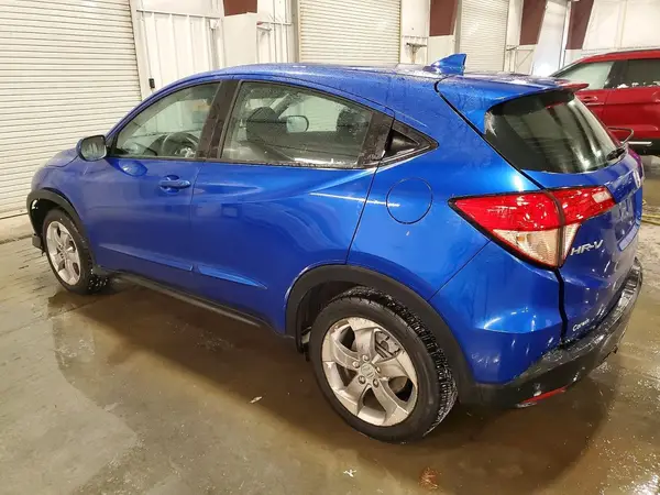 3CZRU6H31JM703192 2018 HONDA HR-V - Image 2