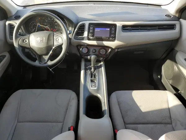 3CZRU6H31JM705492 2018 HONDA HR-V - Image 8