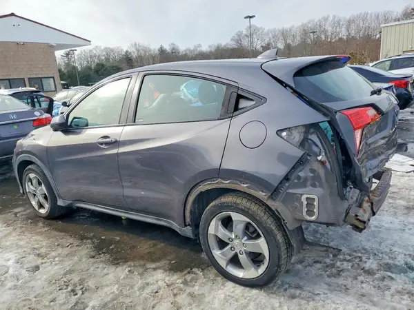 3CZRU6H31JM706299 2018 HONDA HR-V - Image 2
