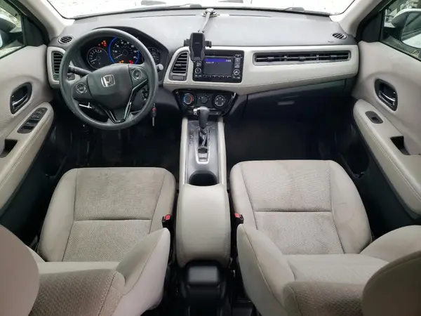 3CZRU6H31JM713897 2018 HONDA HR-V - Image 8
