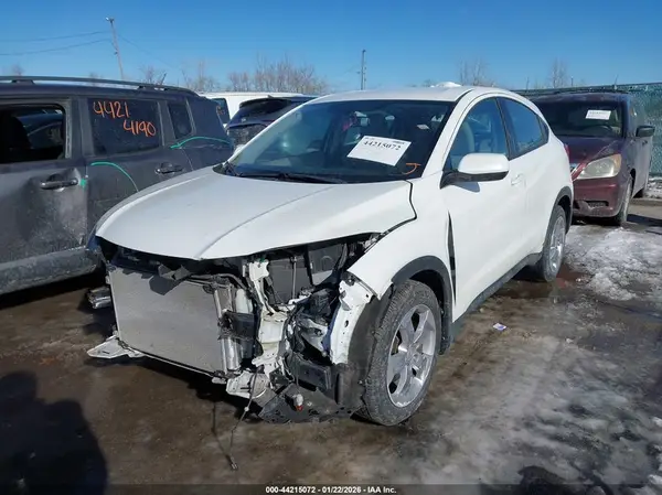 3CZRU6H31JM714225 2018 HONDA HR-V - Image 2