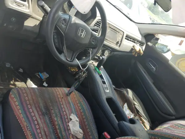 3CZRU6H31JM720977 2018 HONDA HR-V - Image 8