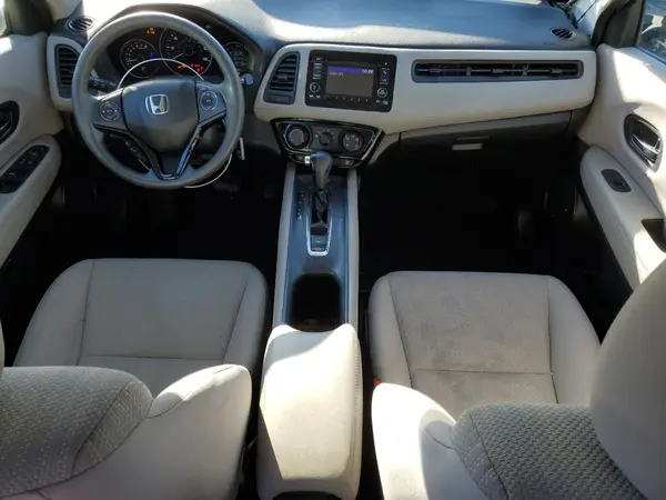 3CZRU6H31JM721918 2018 HONDA HR-V - Image 8