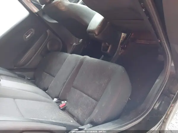 3CZRU6H31JM731252 2018 HONDA HR-V - Image 8