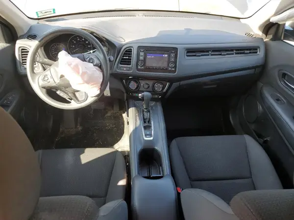 3CZRU6H31KG700051 2019 HONDA HR-V - Image 8