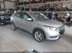3CZRU6H31KG702513 2019 HONDA HR-V