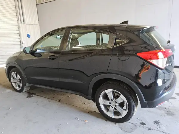 3CZRU6H31KG708067 2019 HONDA HR-V - Image 2