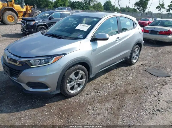 3CZRU6H31KG708392 2019 HONDA HR-V - Image 2