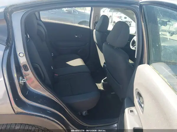 3CZRU6H31KG712247 2019 HONDA HR-V - Image 8