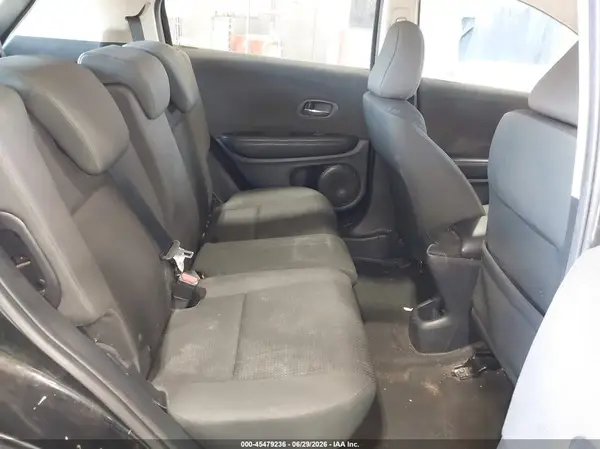 3CZRU6H31KG715259 2019 HONDA HR-V - Image 8