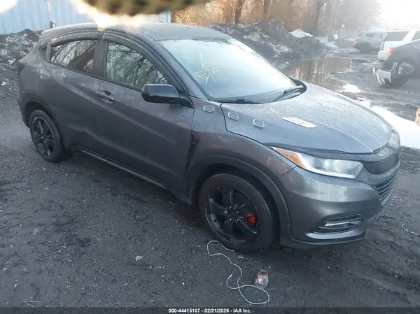 3CZRU6H31KG715701 2019 HONDA HR-V - Image 1