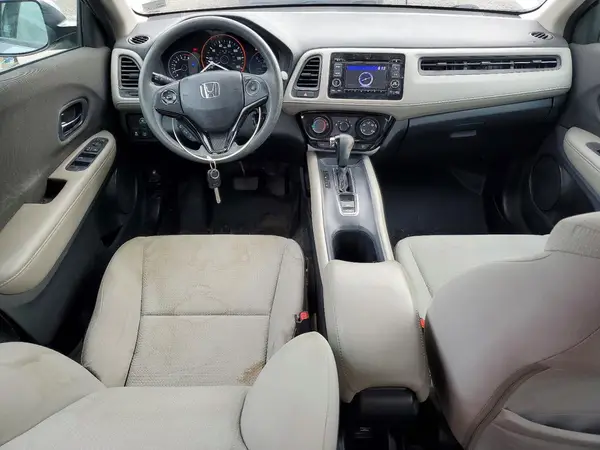 3CZRU6H31KG717402 2019 HONDA HR-V - Image 8