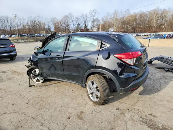 3CZRU6H31KG719196 2019 HONDA HR-V - Image 2
