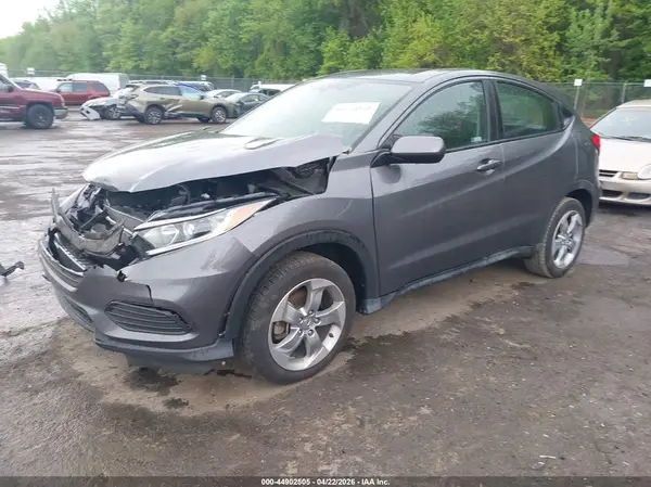3CZRU6H31KG724172 2019 HONDA HR-V - Image 2