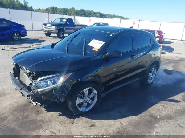 3CZRU6H31KG726505 2019 HONDA HR-V - Image 2