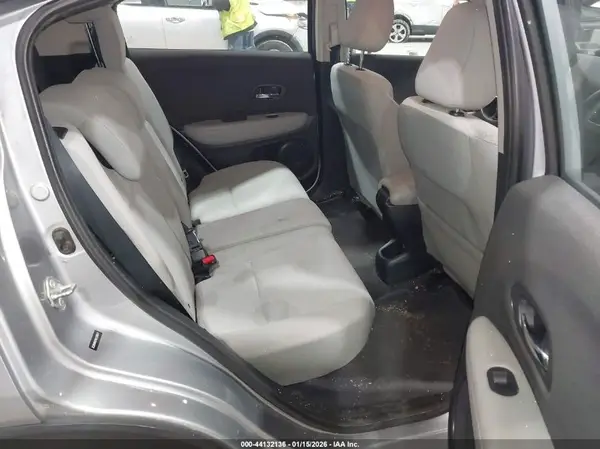 3CZRU6H31KG730277 2019 HONDA HR-V - Image 8