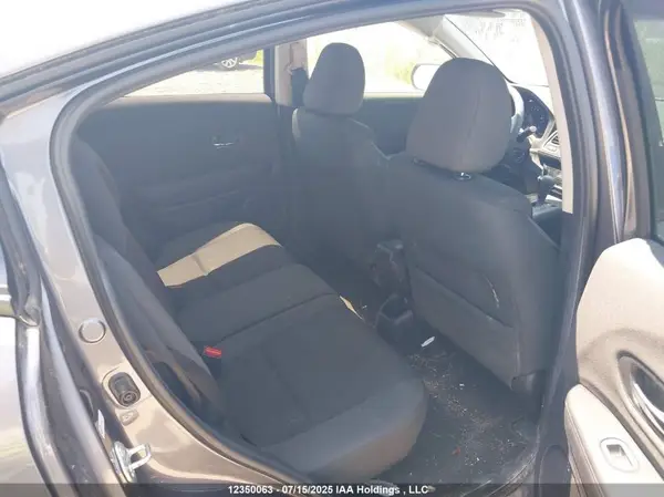 3CZRU6H31KM109865 2019 HONDA HR-V - Image 8