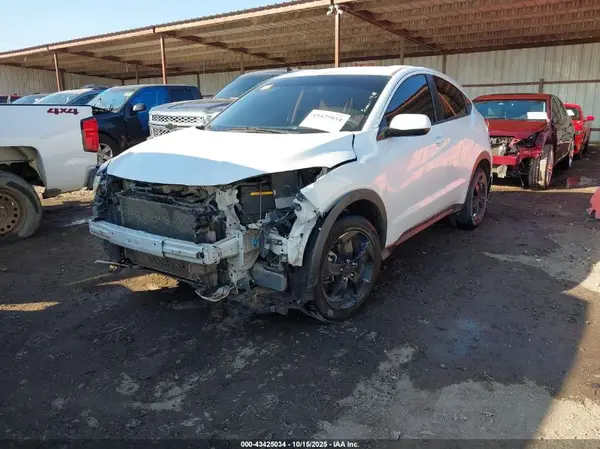 3CZRU6H31KM706479 2019 HONDA HR-V - Image 2