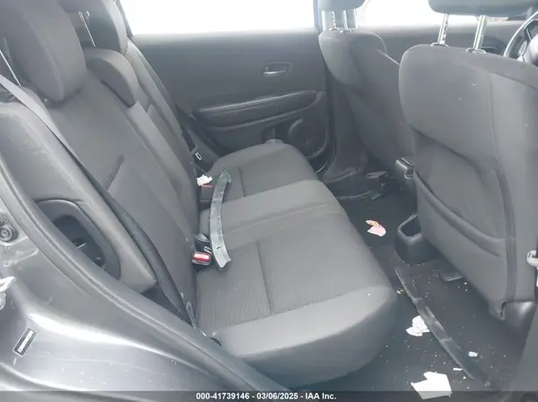 3CZRU6H31KM736078 2019 HONDA HR-V - Image 8
