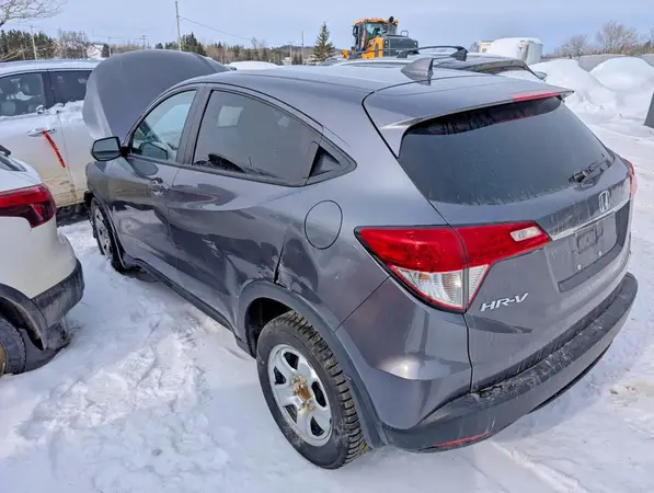 3CZRU6H31LM106840 2020 HONDA HR-V - Image 2