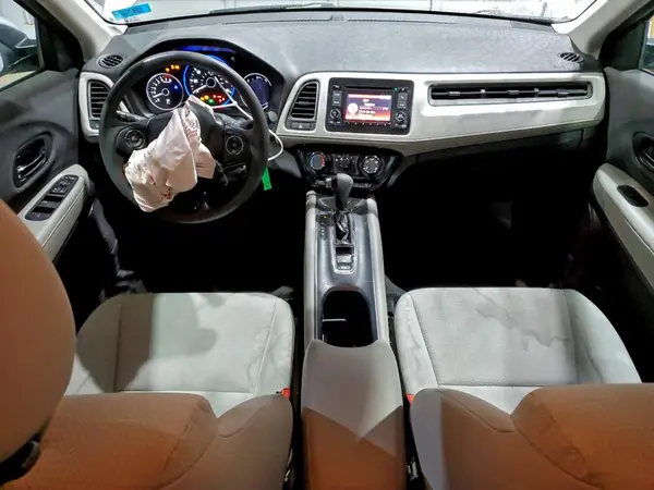 3CZRU6H31LM701395 2020 HONDA HR-V - Image 8