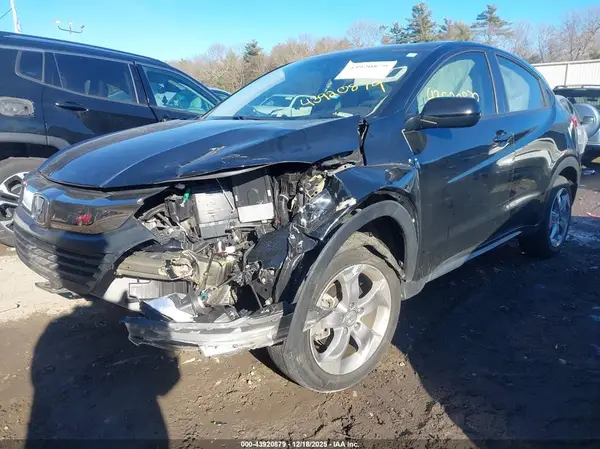 3CZRU6H31LM714048 2020 HONDA HR-V - Image 2