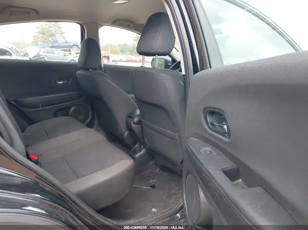 3CZRU6H31LM717029 2020 HONDA HR-V - Image 8