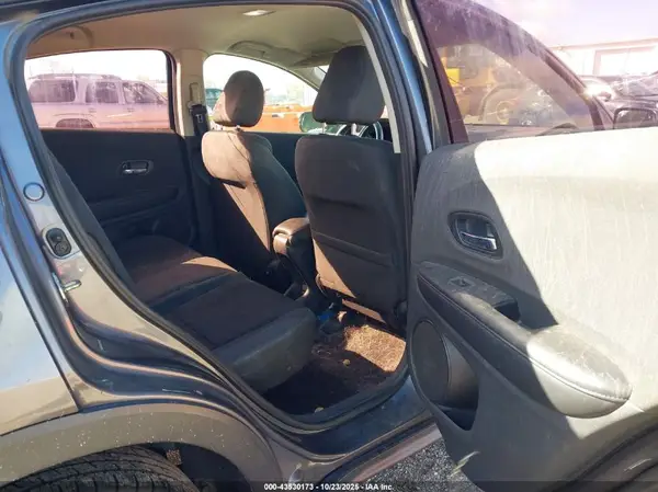 3CZRU6H31LM724272 2020 HONDA HR-V - Image 8