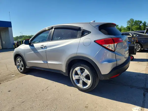 3CZRU6H31MM703147 2021 HONDA HR-V - Image 2