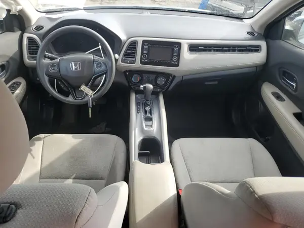 3CZRU6H31MM711944 2021 HONDA HR-V - Image 8