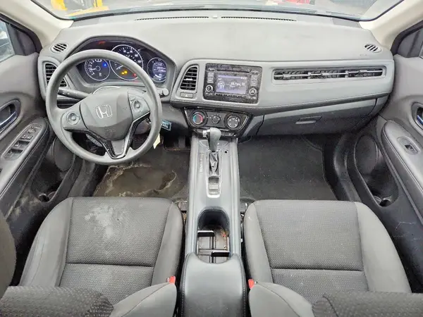 3CZRU6H31MM737637 2021 HONDA HR-V - Image 8