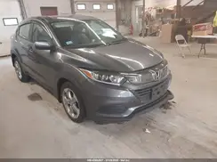 3CZRU6H31MM741221 2021 HONDA HR-V