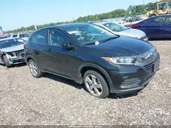 3CZRU6H31MM746628 2021 HONDA HR-V
