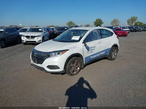 3CZRU6H31NM706907 2022 HONDA HR-V - Image 2
