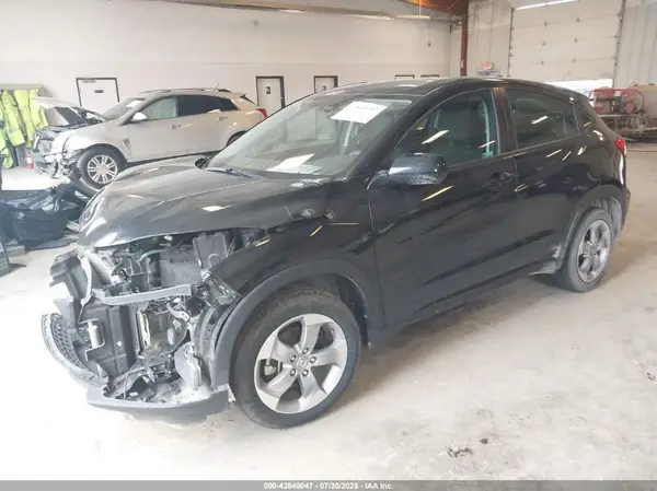 3CZRU6H31NM721276 2022 HONDA HR-V - Image 2
