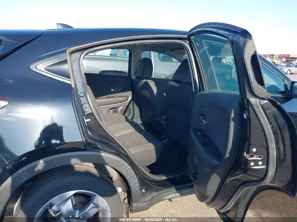 3CZRU6H31NM722816 2022 HONDA HR-V - Image 8