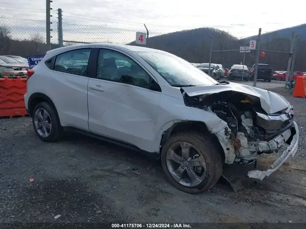 3CZRU6H31NM724243 2022 HONDA HR-V - Image 1