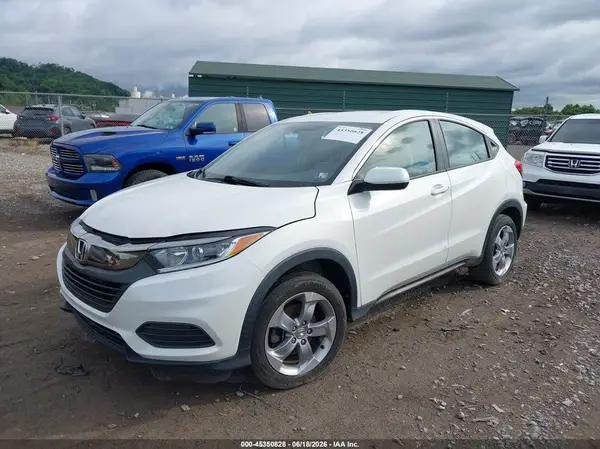 3CZRU6H31NM732830 2022 HONDA HR-V - Image 2
