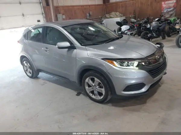 3CZRU6H31NM740166 2022 HONDA HR-V - Image 1