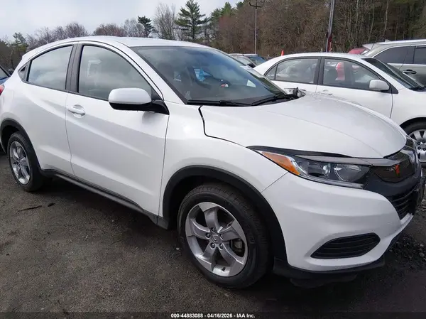 3CZRU6H31NM758201 2022 HONDA HR-V - Image 1