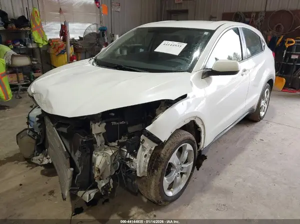 3CZRU6H32GM713481 2016 HONDA HR-V - Image 2