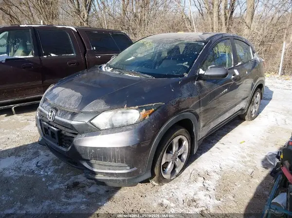 3CZRU6H32GM745038 2016 HONDA HR-V - Image 2
